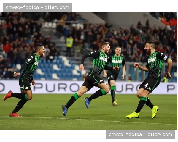 因西涅直接任意球破门,为都灵扳平比分 因西涅直接任意球破门,为都灵扳平比分